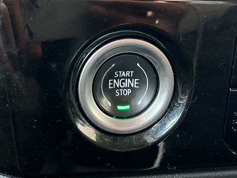 Used 2024 GMC Sierra 1500 SLE AWD/4WD image 22