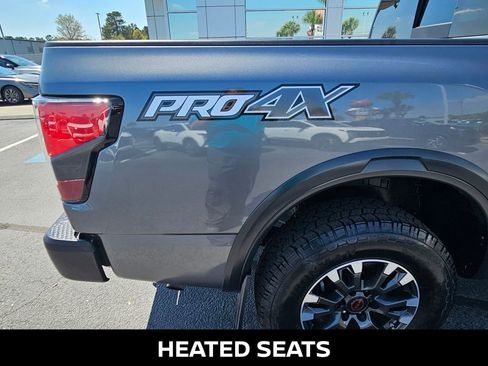 Used 2023 Nissan Titan PRO-4X w/ Pro-4x Convenience Package image 10