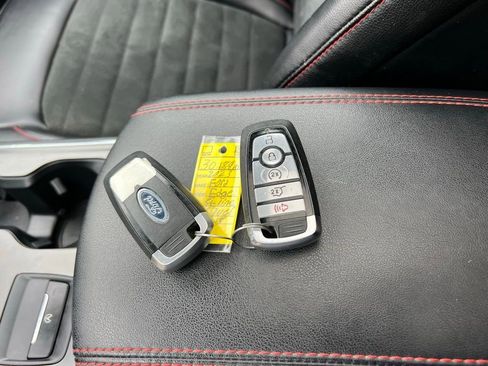 Used 2023 Ford Edge ST-Line AWD/4WD image 32