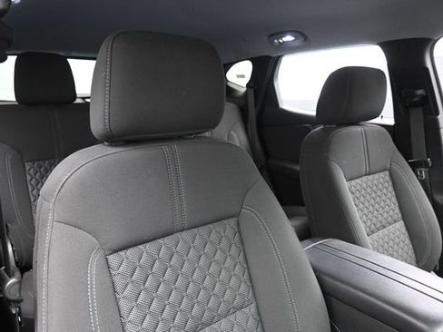 Used 2020 Chevrolet Blazer LT FWD image 29