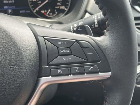 Used 2022 Nissan Altima 2.5 SR FWD image 26