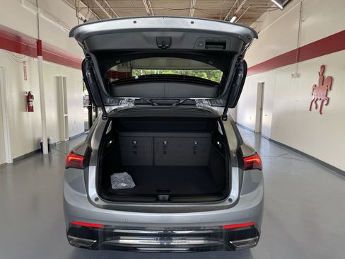 New 2025 Buick Envision Sport Touring image 8