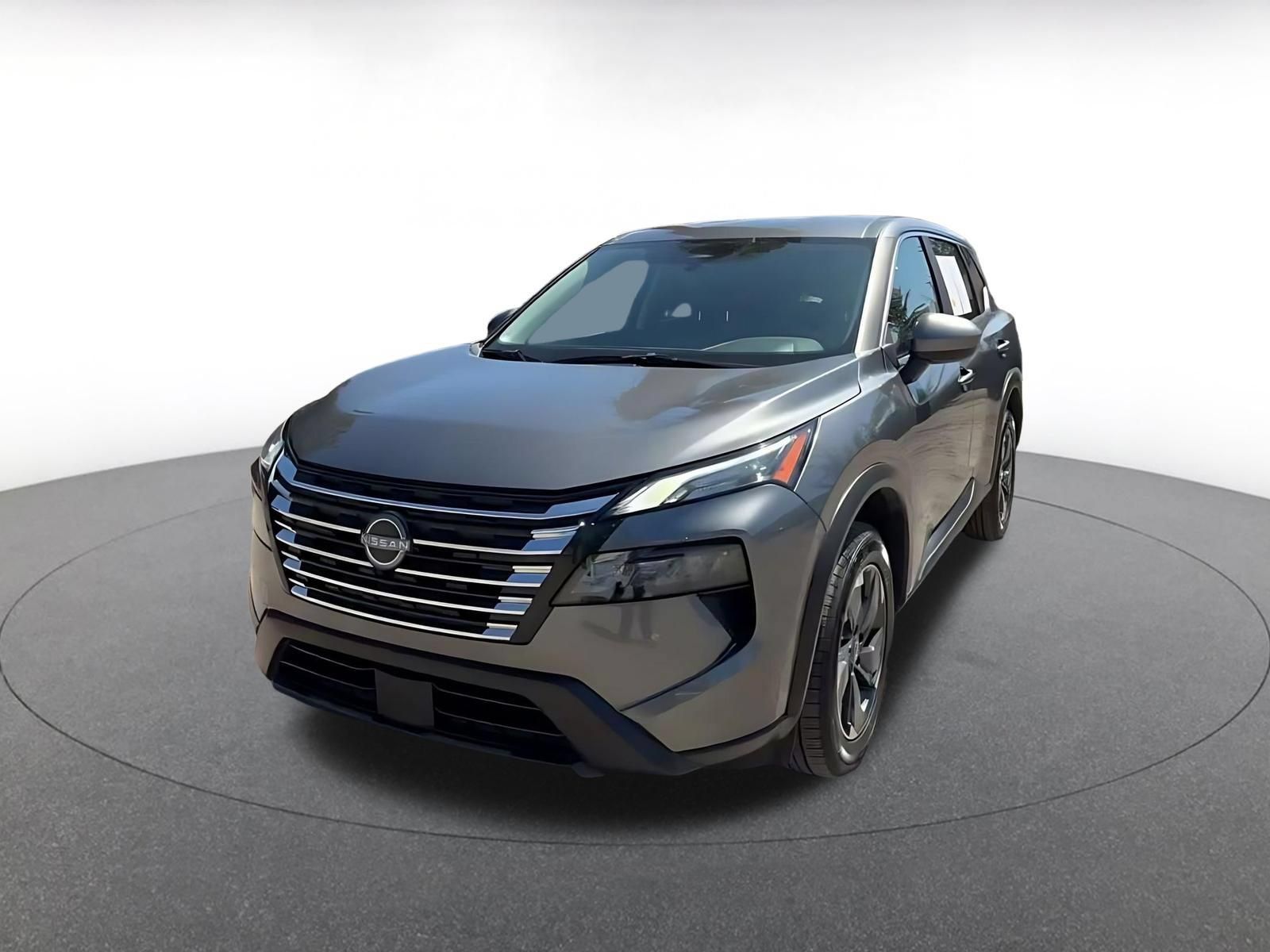 Used 2025 Nissan Rogue SV AWD/4WD image 6