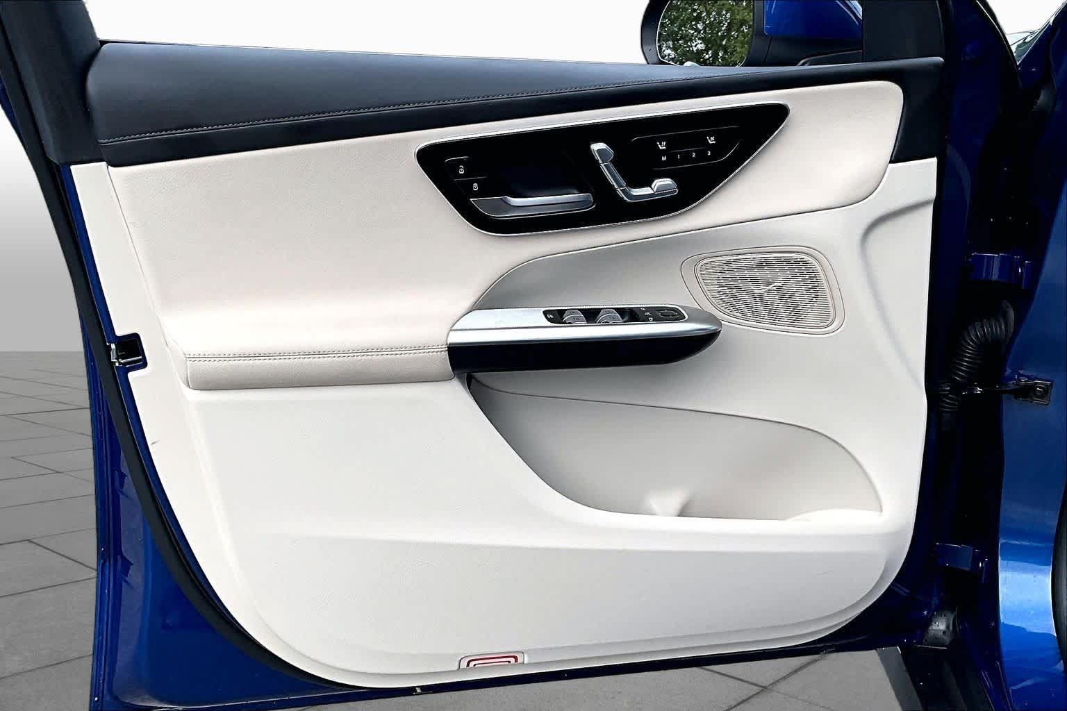 Certified 2025 Mercedes-Benz GLC 300 4MATIC image 21