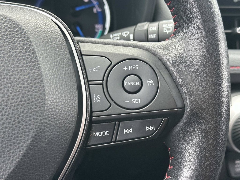 Used 2021 Toyota RAV4 XSE w/ Weather Package AWD/4WD image 23