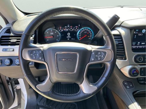 Used 2019 GMC Yukon Denali AWD/4WD image 24