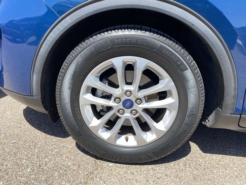 Used 2020 Ford Escape SE FWD image 6