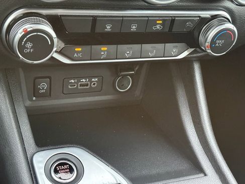 Certified 2024 Nissan Sentra SV image 24