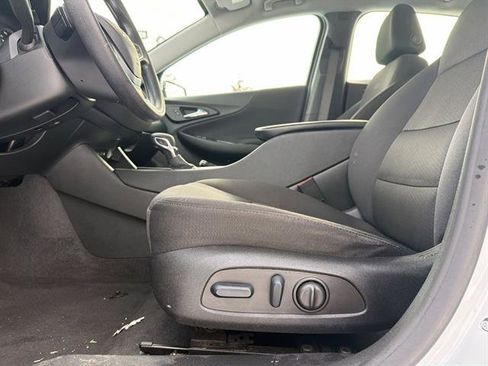 Used 2023 Chevrolet Malibu LT image 23