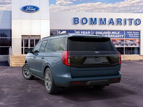 New 2027 Ford Expedition Max Platinum w/ Stealth Appearance Package AWD/4WD image 8
