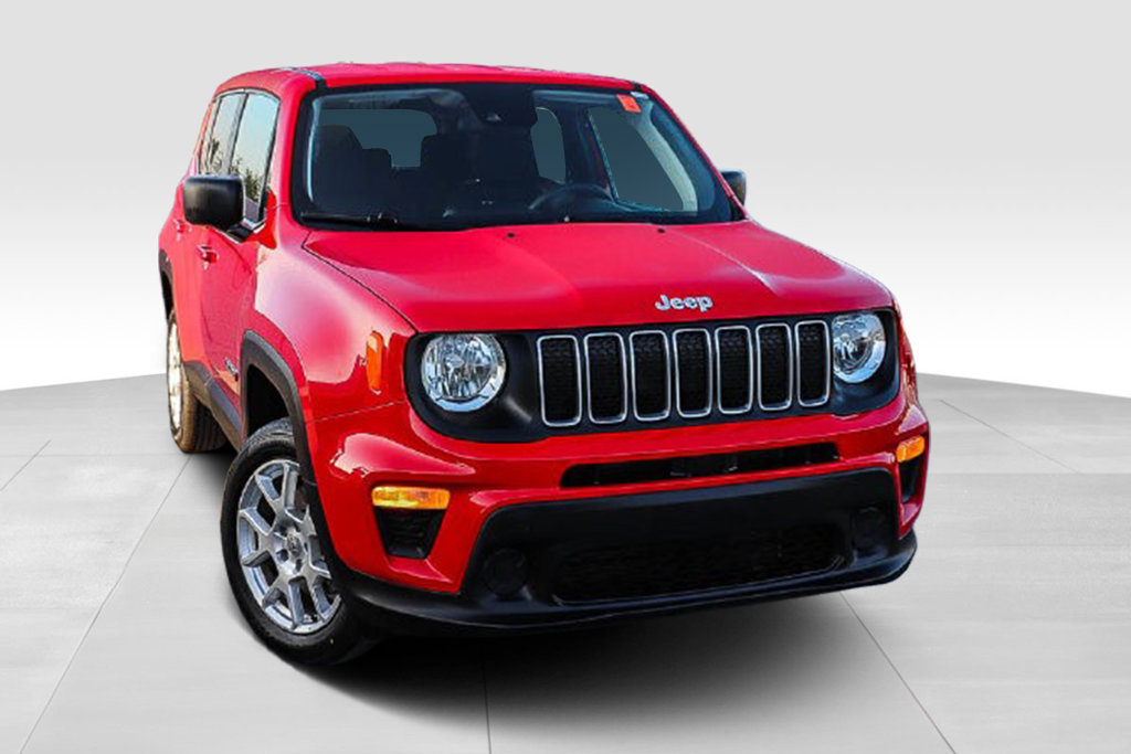 Used 2023 Jeep Renegade Latitude AWD/4WD image 2