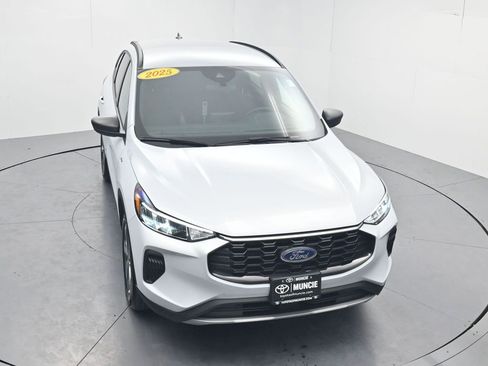 Used 2025 Ford Escape ST-Line image 55