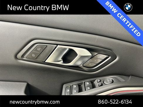Used 2025 BMW 330i xDrive Sedan w/ Premium Package image 18