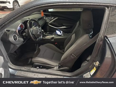 Used 2020 Chevrolet Camaro LS image 9