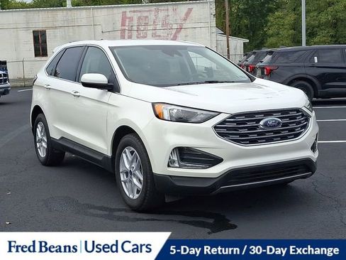Certified 2022 Ford Edge SEL w/ Convenience Package image 2