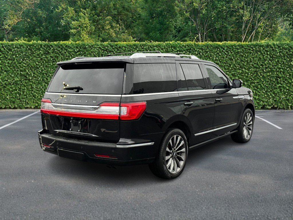 Used 2020 Lincoln Navigator Reserve w/ Luxury Package AWD/4WD image 3