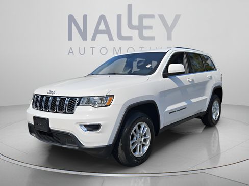 Used 2020 Jeep Grand Cherokee Laredo AWD/4WD image 1
