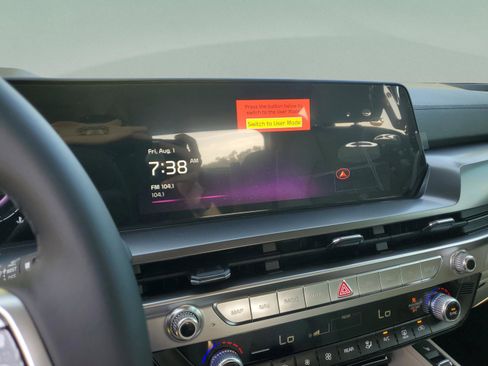 New 2025 Kia Telluride S image 19