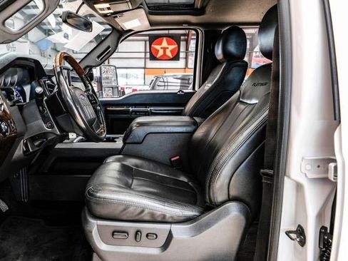 Used 2013 Ford F250 Platinum w/ FX4 Off Road Pkg image 6