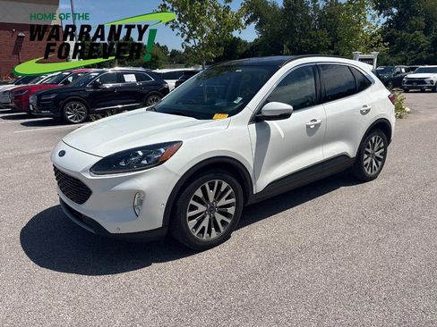 Used 2020 Ford Escape Titanium FWD image 1