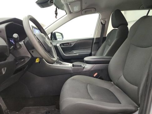 Used 2025 Toyota RAV4 LE FWD image 14
