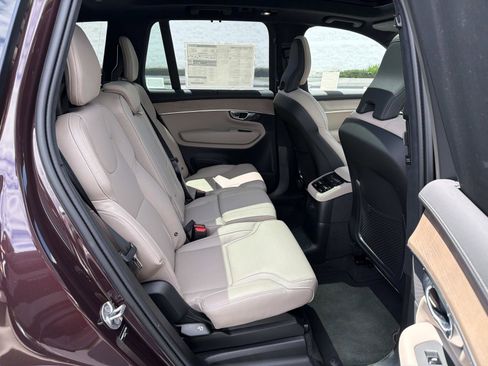 New 2026 Volvo XC90 T8 Ultra w/ Lounge Package AWD/4WD image 20
