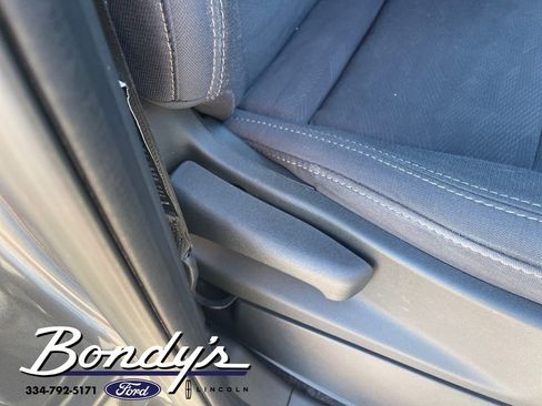 Used 2023 Nissan Frontier SV w/ SV Convenience Package image 17