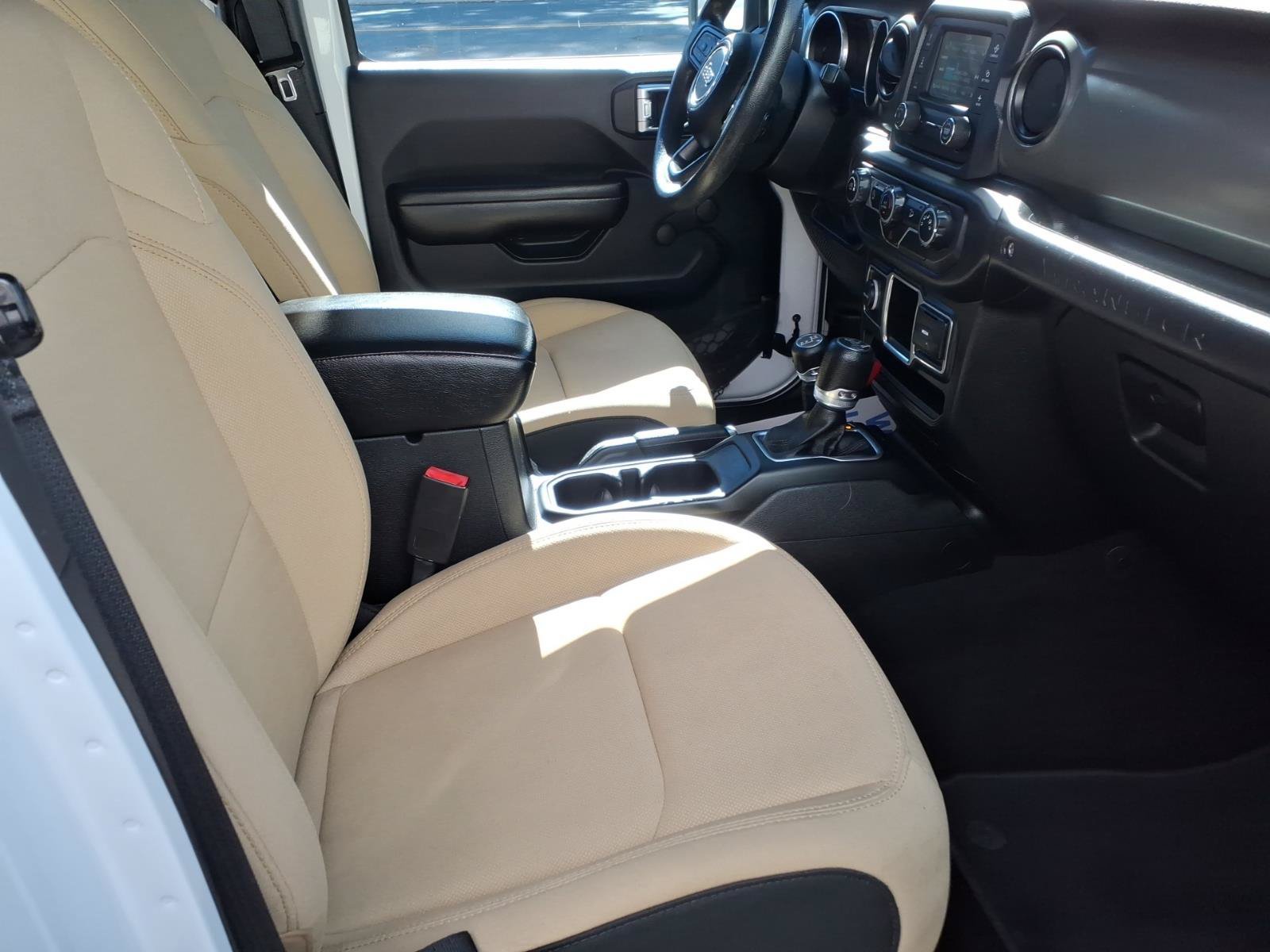 Certified 2018 Jeep Wrangler Unlimited Sport AWD/4WD image 11