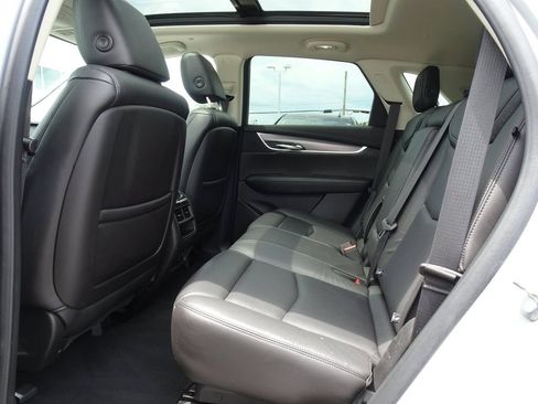 Used 2019 Cadillac XT5 Luxury AWD/4WD image 15