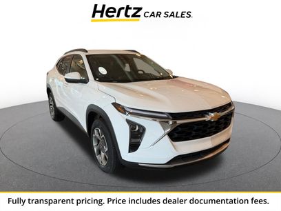 Used 2025 Chevrolet Trax LT w/ LT Convenience Package