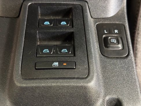 Used 2023 Ford Bronco 4-Door AWD/4WD image 36