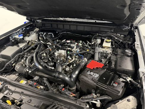 Used 2023 Ford Bronco Wildtrak AWD/4WD image 33