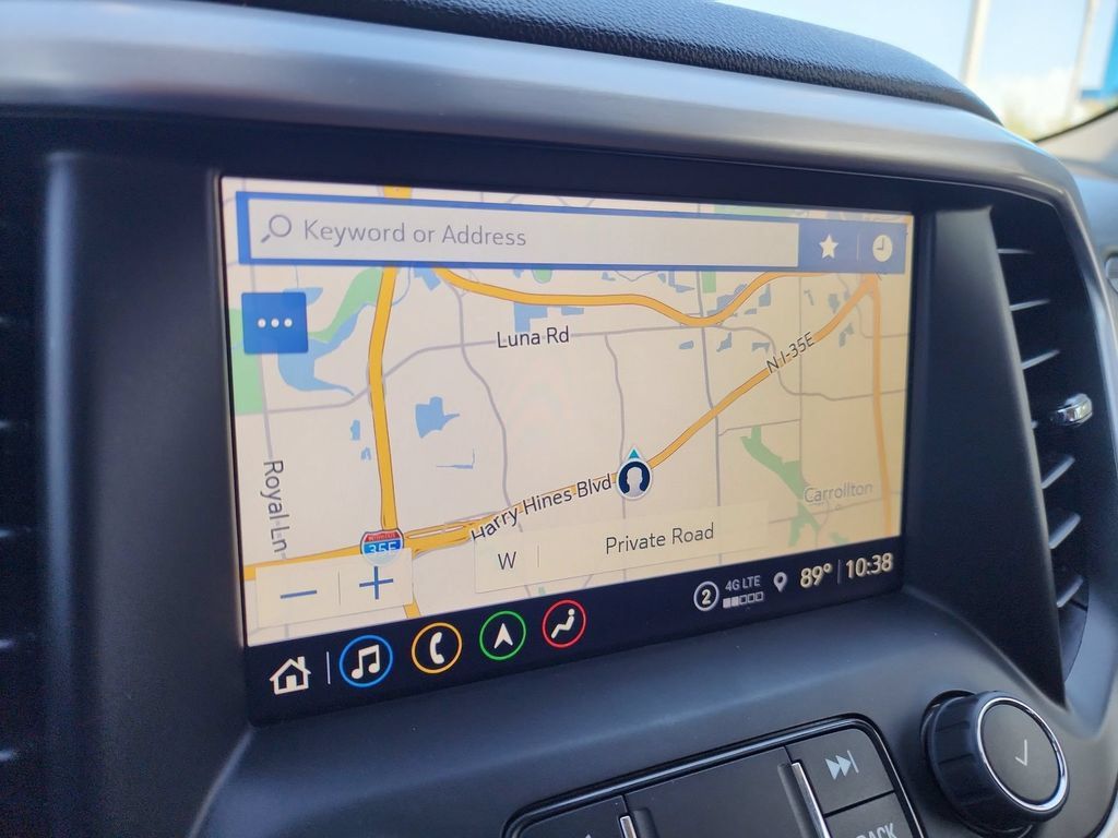 Certified 2023 GMC Acadia SLT AWD/4WD image 18