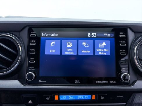 Used 2021 Toyota Tacoma TRD Sport w/ TRD Premium Sport Package AWD/4WD image 27