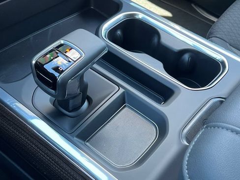 New 2026 Chevrolet Silverado 1500 LT Trail Boss w/ Convenience Package II AWD/4WD image 33