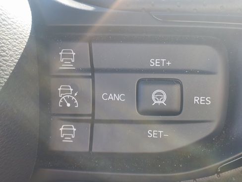 New 2025 Dodge Charger R/T w/ Plus Group image 17