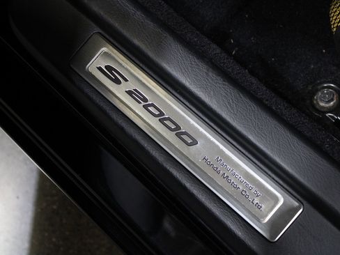 Used 2008 Honda S2000 CR image 10