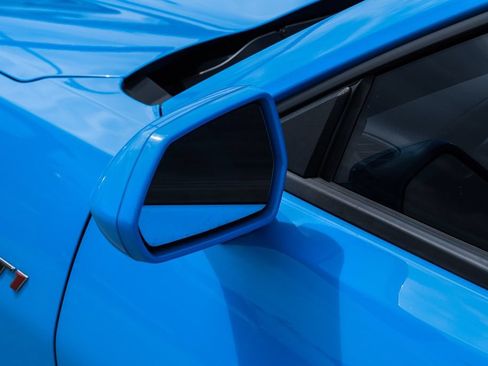 Used 2023 Chevrolet Camaro LT w/ Technology Package RWD image 38