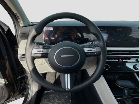 New 2026 Hyundai Tucson SEL image 8