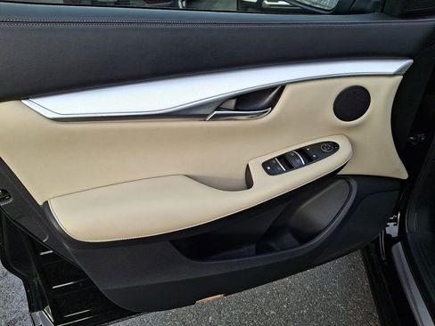 Used 2020 INFINITI QX50 Luxe w/ Navigation Package image 13