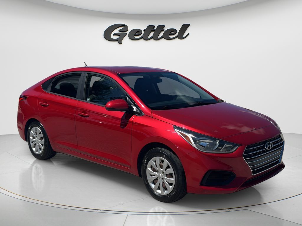 Used 2019 Hyundai Accent SE FWD image 3