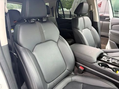 Used 2023 Honda Pilot EX-L image 18