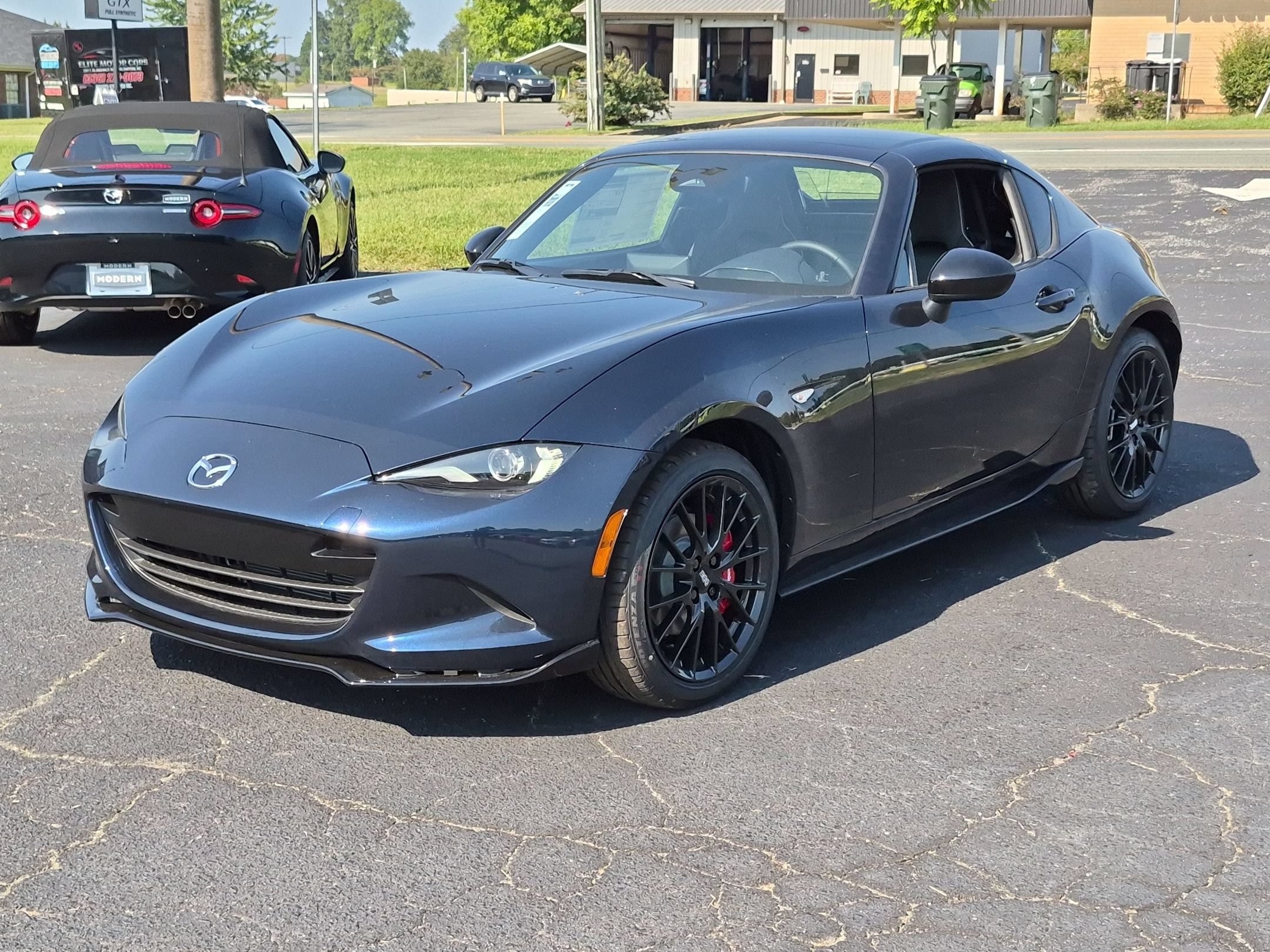 New 2026 MAZDA MX-5 Miata RF Club w/ Interior Package RWD image 1