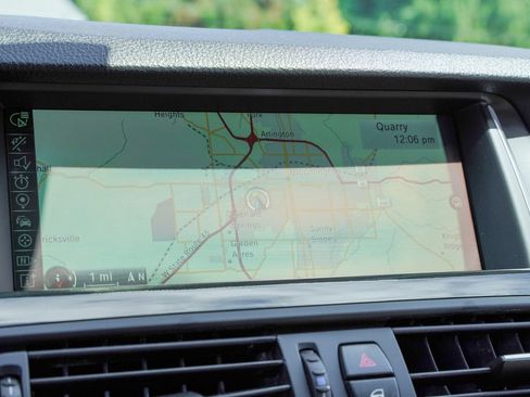 Used 2014 BMW 528i Sedan RWD image 19