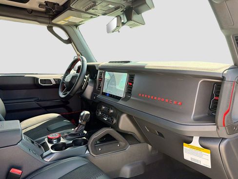 New 2026 Ford Bronco Raptor AWD/4WD image 35