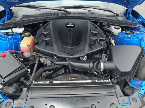Used 2024 Chevrolet Camaro LT RWD image 15