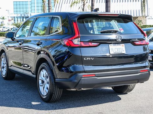 Used 2024 Honda CR-V LX image 4