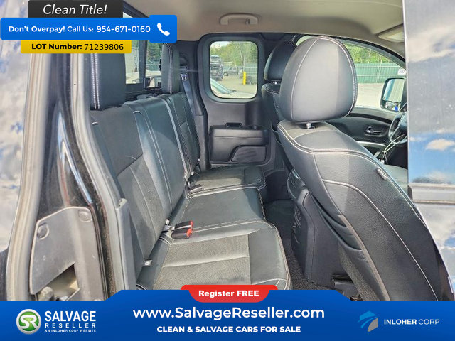 Used 2017 Nissan Titan PRO-4X w/ Pro-4x Convenience Package AWD/4WD image 15