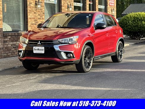 Used 2018 Mitsubishi Outlander Sport LE AWD/4WD image 1