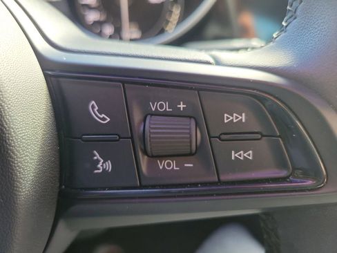 Used 2021 Alfa Romeo Giulia Ti image 22